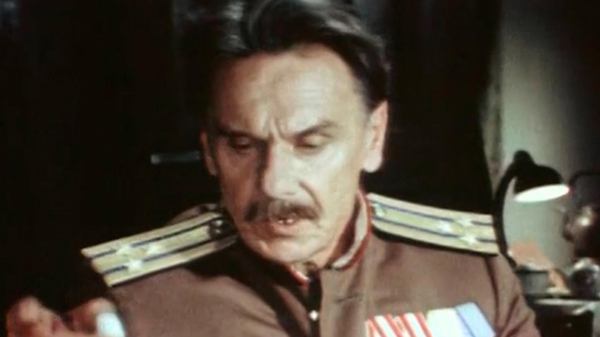 Приступить к ликвидации фильм 1983 лановой. Приступить к ликвидации фильм 1983 жигалов. Стриженов приступить к ликвидации. Артист владимир гусев из фильма приступить к ликвидации. Приступить к ликвидации почтальон.